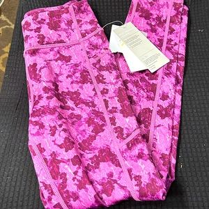 New with tags girl Zella leggings.